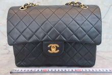 Load image into Gallery viewer, CHANEL Matelasse double flap double chain shoulder bag Lambskin Black/Gold hadware Shoulder bag 700080229
