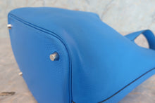 Load image into Gallery viewer, HERMES PICOTIN LOCK MM Clemence leather Blue zanzibar X Engraving Hand bag 700100043