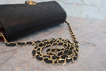 将图片加载到图库查看器,CHANEL/香奈儿 CF 链条包 羊皮 Black/Gold hadware(黑色/金色金属) 肩背包 800040090