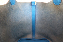 Load image into Gallery viewer, HERMES PICOTIN LOCK MM Clemence leather Blue zanzibar X Engraving Hand bag 700100043