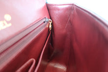 Load image into Gallery viewer, CHANEL Matelasse double flap double chain shoulder bag Lambskin Black/Gold hadware Shoulder bag 700080229