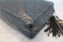 Load image into Gallery viewer, CHANEL Matelasse fringe chain shoulder bag Lambskin Black/Gold hadware Shoulder bag 700120146