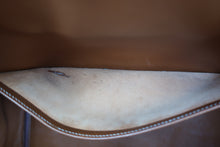 Load image into Gallery viewer, HERMES BIRKIN 35 Graine Couchevel leather Gold 〇Z Engraving Hand bag 700060124
