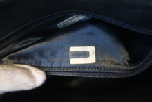 Load image into Gallery viewer, CHANEL Matelasse fringe chain shoulder bag Lambskin Black/Gold hadware Shoulder bag 700120146