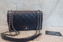 Load image into Gallery viewer, CHANEL Matelasse chain shoulder bag Lambskin Navy/Silver hadware Shoulder bag 700120135