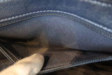 Load image into Gallery viewer, CHANEL Matelasse chain shoulder bag Lambskin Navy/Silver hadware Shoulder bag 700120135