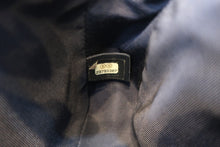 Load image into Gallery viewer, CHANEL Matelasse chain shoulder bag Lambskin Navy/Silver hadware Shoulder bag 700120135