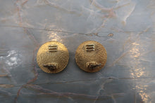 Load image into Gallery viewer, CHANEL CC mark Round earring Gold plate Gold Earring 700050076
