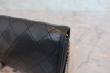 Load image into Gallery viewer, CHANEL Matelasse chain shoulder bag Lambskin Black/Gold hadware Shoulder bag 800060056
