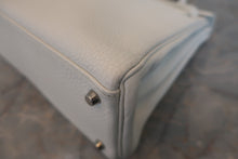 画像をギャラリービューアに読み込む, HERMES/エルメス ケリー32 トリヨンクレマンス ホワイト □J刻印 ショルダーバッグ 800030062