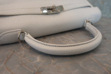 画像をギャラリービューアに読み込む, HERMES/エルメス ケリー32 トリヨンクレマンス ホワイト □J刻印 ショルダーバッグ 800030062