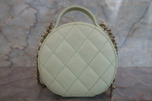 Load image into Gallery viewer, CHANEL Mini matelasse chain shoulder bag Caviar skin Lite green/Gold hadware Shoulder bag 700090010
