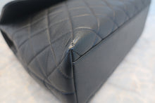 Load image into Gallery viewer, CHANEL Matelasse trapezoid hand bag Caviar skin Hand bag 700120205