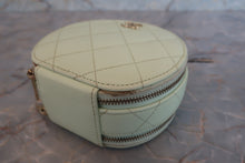 Load image into Gallery viewer, CHANEL Mini matelasse chain shoulder bag Caviar skin Lite green/Gold hadware Shoulder bag 700090010