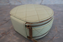 Load image into Gallery viewer, CHANEL Mini matelasse chain shoulder bag Caviar skin Lite green/Gold hadware Shoulder bag 700090010