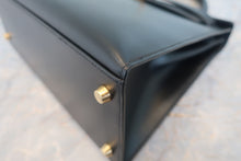 画像をギャラリービューアに読み込む, HERMES/エルメス ケリー28 ボックスカーフ ブラック □G刻印 ショルダーバッグ 800010144