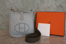 画像をギャラリービューアに読み込む, HERMES/エルメス エブリンTPM トリヨンクレマンス ブルーペール B刻印 ショルダーバッグ 800080249