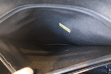 Load image into Gallery viewer, CHANEL Matelasse trapezoid hand bag Caviar skin Hand bag 700120205