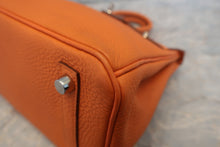 Load image into Gallery viewer, HERMES BIRKIN 25 Togo leather Orange □H Engraving Hand bag 700120162