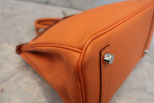 Load image into Gallery viewer, HERMES BIRKIN 25 Togo leather Orange □H Engraving Hand bag 700120162