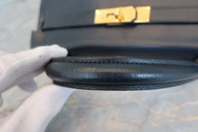 Load image into Gallery viewer, HERMES KELLY 32 Box carf leather Navy 〇R Engraving Hand bag 700100008