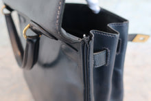 Load image into Gallery viewer, HERMES KELLY 32 Box carf leather Navy 〇R Engraving Hand bag 700100008