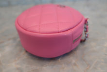 Load image into Gallery viewer, CHANEL Matelasse round chain shoulder bag Lambskin Pink/Silver hadware Shoulder bag 600040002