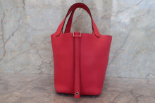 画像をギャラリービューアに読み込む, HERMES/エルメス ピコタンロックPM トリヨンクレマンス ローズエクストリーム Z刻印 ハンドバッグ 700110082