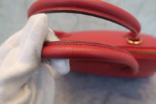 Load image into Gallery viewer, HERMES BOLIDE 35 Graine Couchevel leather Rouge vif Shoulder bag 700120174