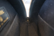 画像をギャラリービューアに読み込む, CHANEL/シャネル マトラッセラウンドチェーンショルダーバッグ ラムスキン ブラック/ゴールド金具 ショルダーバッグ 800010230