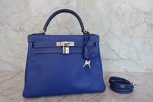 Load image into Gallery viewer, HERMES CANDY KERRY 28 Epsom leather Blue electric/Mykonos □O Engraving Shoulder bag 800040078
