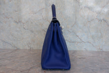 Load image into Gallery viewer, HERMES CANDY KERRY 28 Epsom leather Blue electric/Mykonos □O Engraving Shoulder bag 800040078