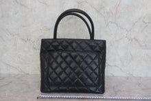 画像をギャラリービューアに読み込む, CHANEL/シャネル 復刻トート キャビアスキン ブラック/ゴールド金具 トートバッグ 800010183