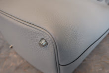 将图片加载到图库查看器,HERMES PICOTIN LOCK PM Clemence leather Blue pale Z刻印 Hand bag 800060082