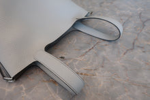 将图片加载到图库查看器,HERMES PICOTIN LOCK PM Clemence leather Blue pale Z刻印 Hand bag 800060082