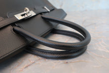 Load image into Gallery viewer, HERMES BIRKIN 25 Epsom leather Black Hand bag 700070256