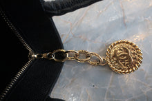 画像をギャラリービューアに読み込む, CHANEL/シャネル 復刻トート キャビアスキン ブラック/ゴールド金具 トートバッグ 800010183