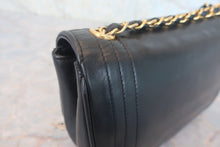 画像をギャラリービューアに読み込む, CHANEL/シャネル ココマークチェーンショルダーバッグ ラムスキン ブラック/ゴールド金具 ショルダーバッグ 800010191