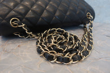 Load image into Gallery viewer, CHANEL Medium Matelasse double flap double chain shoulder bag Caviar skin Caviar skin Black/Gold hadware Shoulder bag 700120198