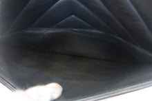 画像をギャラリービューアに読み込む, CHANEL/シャネル マドモアゼルチェーンショルダーバッグ ラムスキン ブラック/ゴールド金具 ショルダーバッグ 800030094