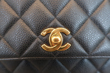 Load image into Gallery viewer, CHANEL Matelasse trapezoid hand bag Caviar skin Black/Gold hadware Hand bag 700100039