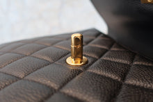 Load image into Gallery viewer, CHANEL Matelasse trapezoid hand bag Caviar skin Black/Gold hadware Hand bag 700100039