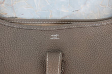 画像をギャラリービューアに読み込む, HERMES/エルメス エブリン3GM トリヨンクレマンス エトゥープ □JO刻印 ショルダーバッグ 800090081