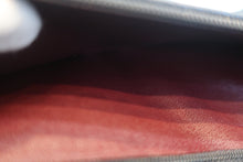 Load image into Gallery viewer, CHANEL Medium Matelasse double flap double chain shoulder bag Caviar skin Caviar skin Black/Gold hadware Shoulder bag 700120198