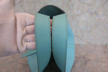 将图片加载到图库查看器,HERMES PICOTIN LOCK TOUCH MM Clemence leather/Swift leather Blue atoll T刻印 Hand bag 800060083