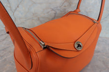 將圖片載入圖庫檢視器 HERMES/エルメス リンディ30 トリヨンクレマンス オレンジ □P刻印 ショルダーバッグ 700070238