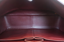 Load image into Gallery viewer, CHANEL Medium Matelasse double flap double chain shoulder bag Caviar skin Caviar skin Black/Gold hadware Shoulder bag 700120198