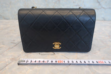 画像をギャラリービューアに読み込む, CHANEL/シャネル ミニマトラッセフルフラップチェーンショルダーバッグ ラムスキン ブラック/ゴールド金具 ショルダーバッグ 800030063