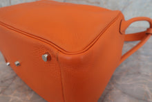 將圖片載入圖庫檢視器 HERMES/エルメス リンディ30 トリヨンクレマンス オレンジ □P刻印 ショルダーバッグ 700070238