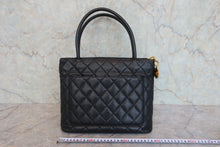 Load image into Gallery viewer, CHANEL Medallion Tote Caviar skin Black/Gold hadware Tote bag 800080128